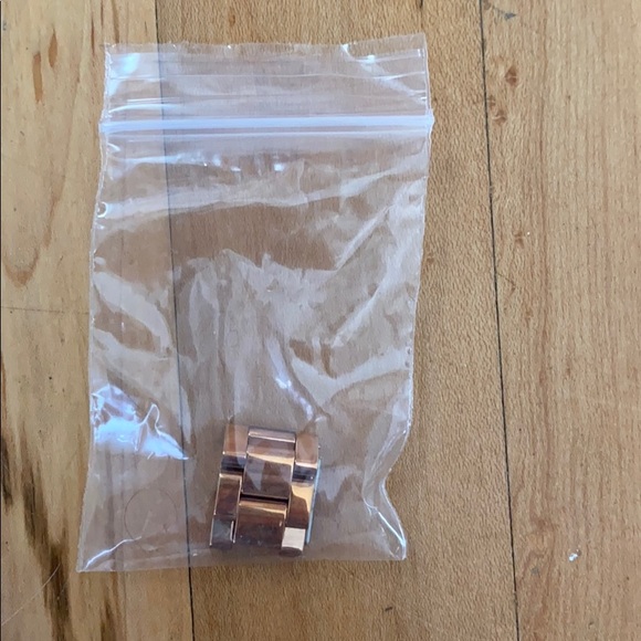 Fossil Watch - Picture 6 of 6